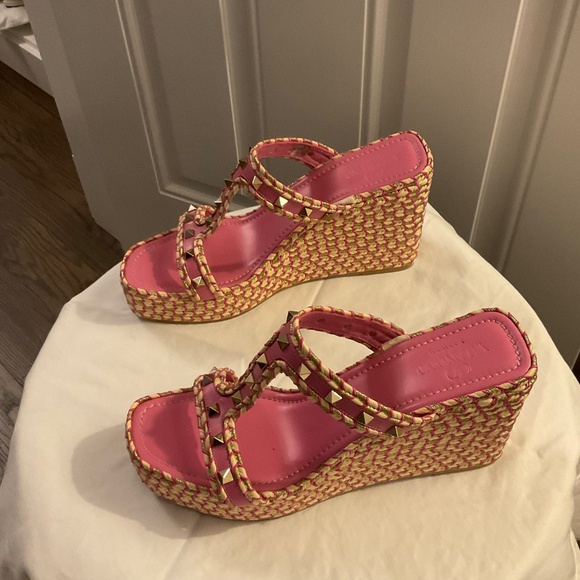 Valentino Pink and Gold Espadrilles size 41 - Picture 2 of 5